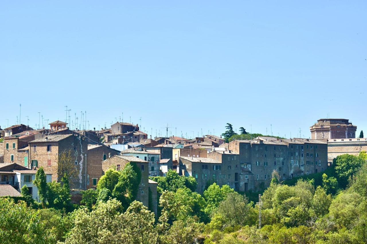 Suali Case Nel Borgo Civita Castellana Exterior photo